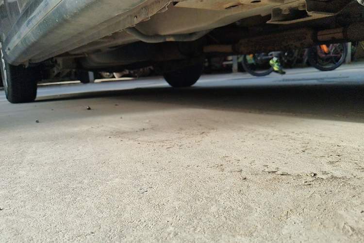 Used Wuling Hongguang 2014 1.5L S Luxury Model Chassis Front Right