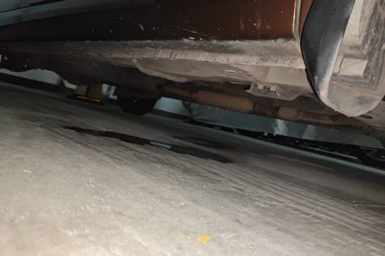 Used Wuling Hongguang 2014 1.5L S Standard Version Chassis Front Right