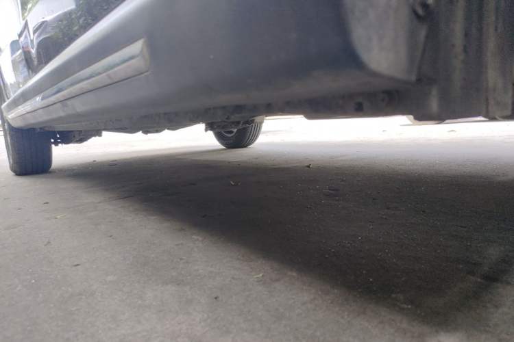 Used Wuling Hongguang 2014 1.5L S Comfort Model Chassis Front Right