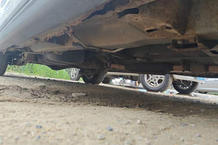 Used Wuling Hongguang 2014 1.5L S Comfort Model Chassis Front Right
