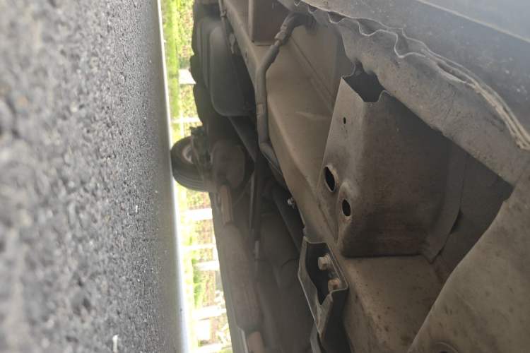 Used Wuling Hongguang 2014 1.5L S Comfort Model Chassis Front Right