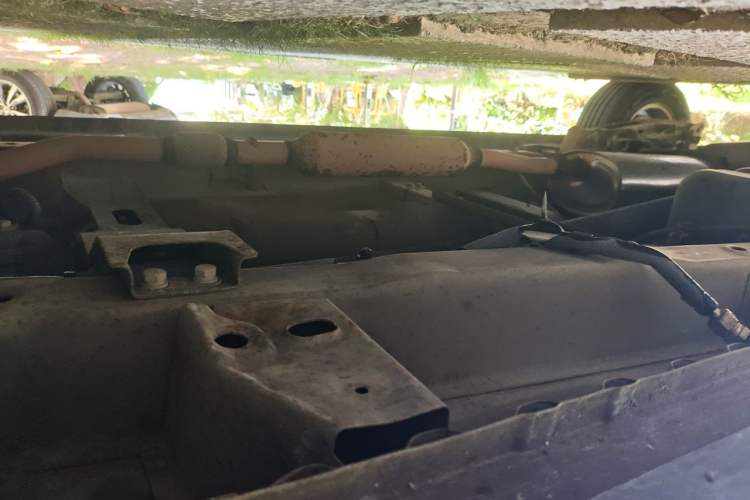 Used Wuling Hongguang 2014 1.5L S Luxury Model Chassis Front Right