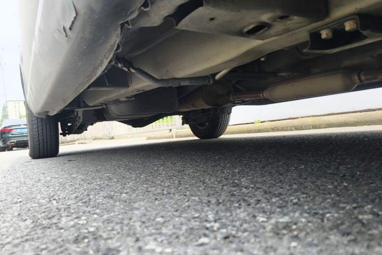 Used Wuling Hongguang 2014 1.5L S Standard Version Chassis Front Right