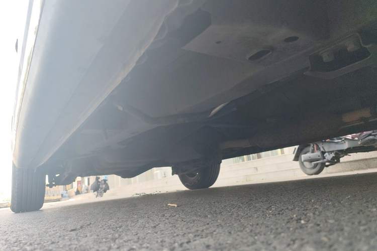 Used Wuling Hongguang 2014 1.5L S Luxury Model Chassis Front Right