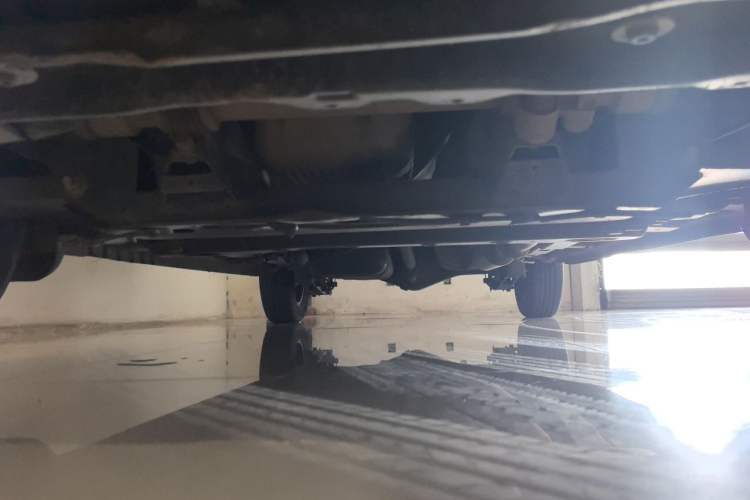 Used Wuling Hongguang 2014 1.5L S Standard Version Chassis Front