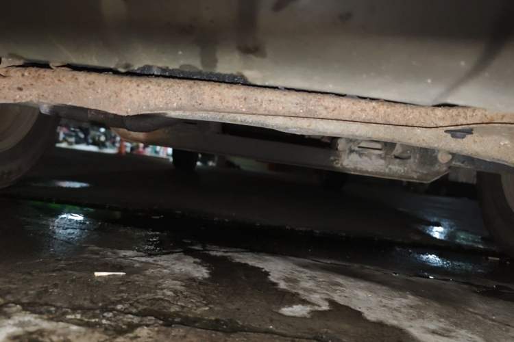Used Wuling Hongguang 2014 1.5L S Luxury Model Chassis Front