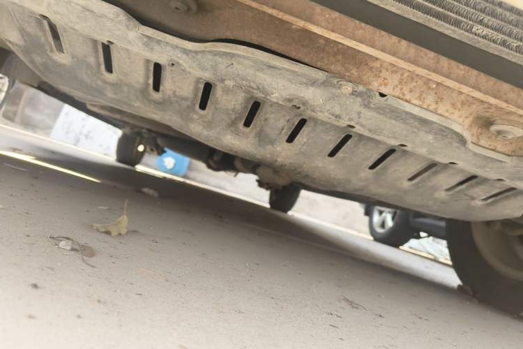 Used Wuling Hongguang 2014 1.2L S Comfort Model China IV Chassis Front