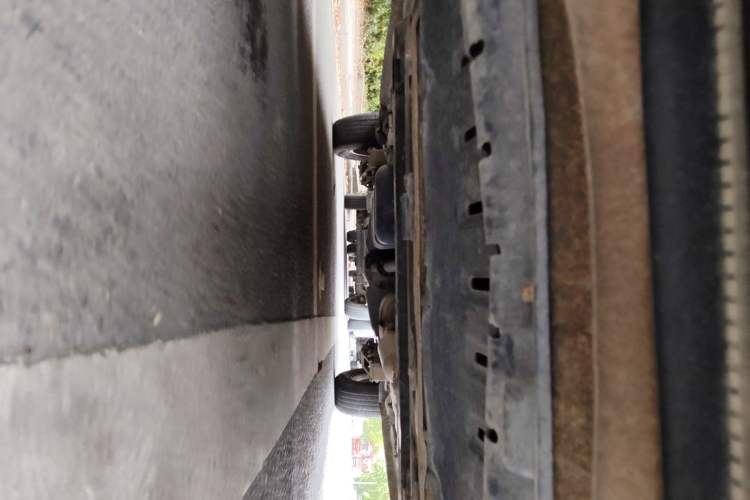Used Wuling Hongguang 2014 1.5L S Comfort Model Chassis Front