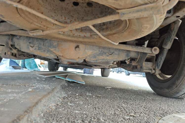 Used Wuling Hongguang 2014 1.5L S Luxury Model Chassis Rear