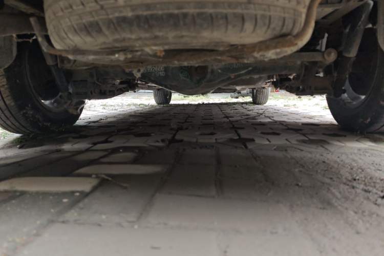 Used Wuling Hongguang 2014 1.5L S Luxury Model Chassis Rear