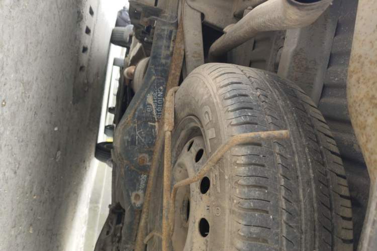 Used Wuling Hongguang 2014 1.5L S Standard Version Chassis Rear