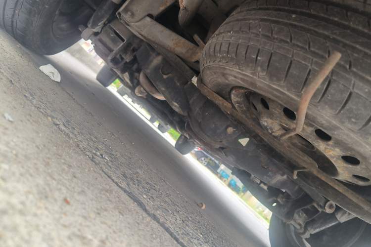 Used Wuling Hongguang 2014 1.5L S Luxury Model Chassis Rear