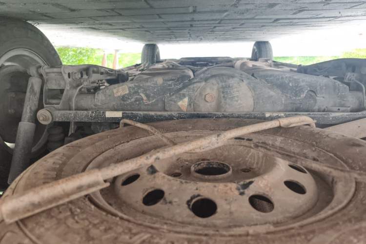 Used Wuling Hongguang 2014 1.5L S Comfort Model Chassis Rear