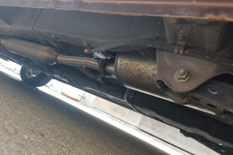 Used Wuling Hongguang 2014 1.5L S Luxury Model Chassis Rear Left