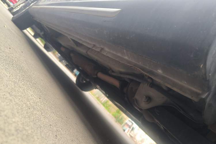 Used Wuling Hongguang 2014 1.5L S Luxury Model Chassis Rear Left