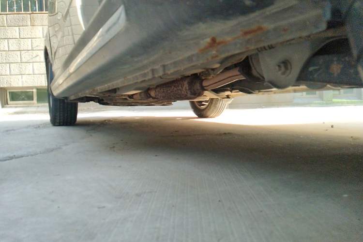 Used Wuling Hongguang 2014 1.5L S Luxury Model Chassis Rear Left