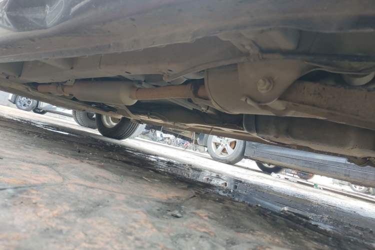 Used Wuling Hongguang 2014 1.5L S Standard Version Chassis Rear Left