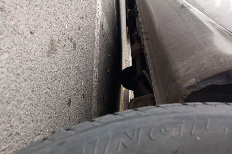 Used Wuling Hongguang 2014 1.2L Base Model China IV Chassis Rear Left
