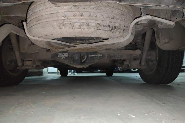 Used Wuling Hongguang 2014 1.5L S Standard Version Chassis Rear