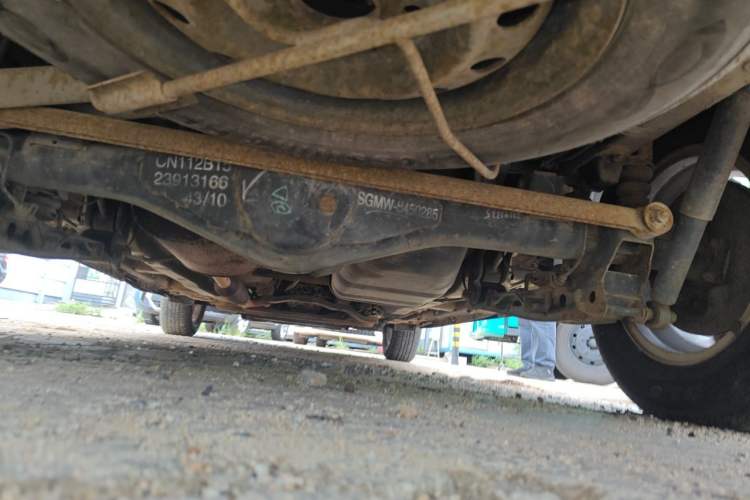 Used Wuling Hongguang 2014 1.5L S Comfort Model Chassis Rear