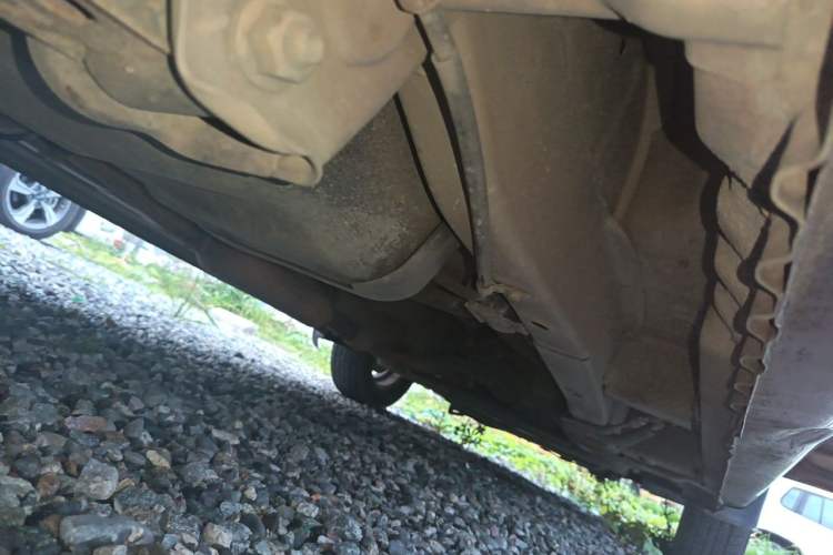 Used Wuling Hongguang 2014 1.5L S Standard Version Chassis Rear Right