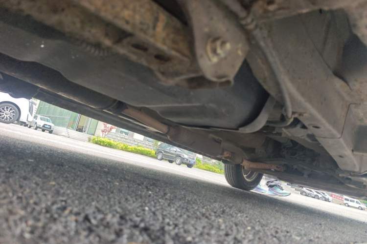 Used Wuling Hongguang 2014 1.5L S Comfort Model Chassis Rear Right