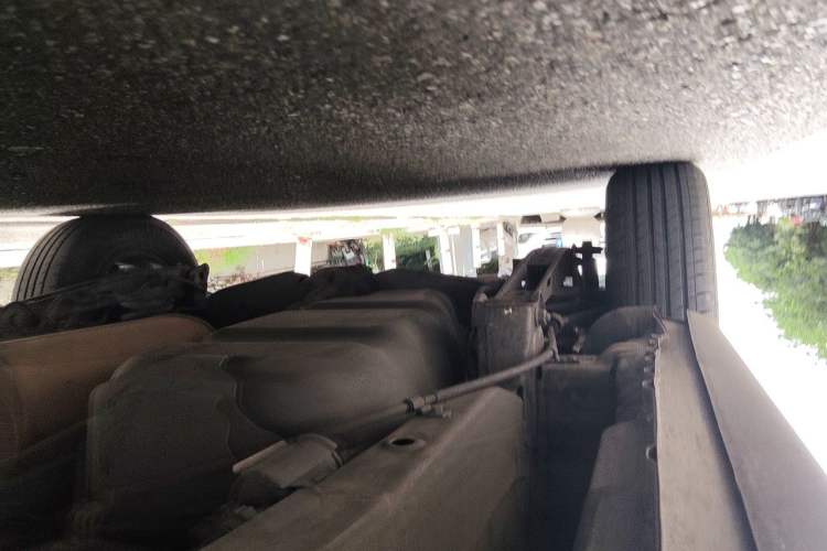 Used Wuling Hongguang 2014 1.5L S Luxury Model Chassis Rear Right