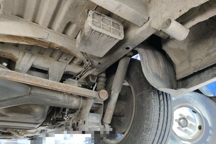 Used Wuling Hongguang 2014 1.5L S Standard Version Chassis Rear Right