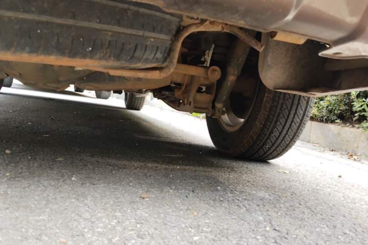 Used Wuling Hongguang 2014 1.5L S Comfort Model Chassis Rear Right