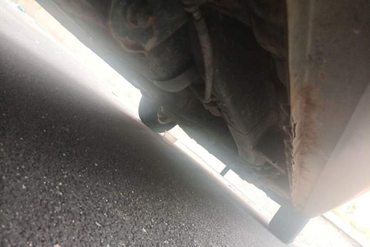 Used Wuling Hongguang 2014 1.5L S Comfort Model Chassis Rear Right