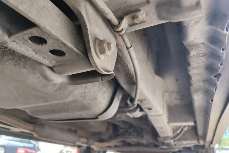 Used Wuling Hongguang 2014 1.5L S Comfort Model Chassis Rear Right