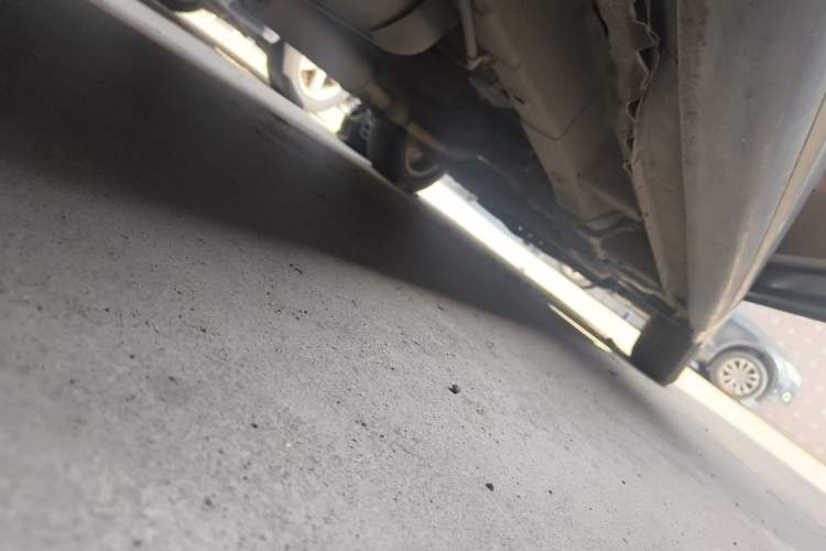 Used Wuling Hongguang 2014 1.2L S Comfort Model China IV Chassis Rear Right