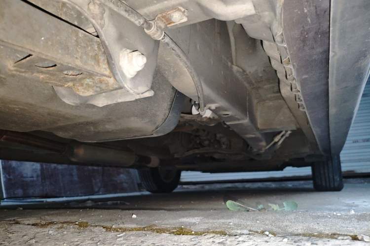 Used Wuling Hongguang 2014 1.5L S Comfort Model Chassis Rear Right