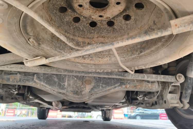 Used Wuling Hongguang 2014 1.5L S Comfort Model Chassis Rear