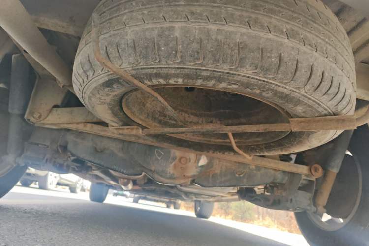 Used Wuling Hongguang 2014 1.5L S Comfort Model Chassis Rear