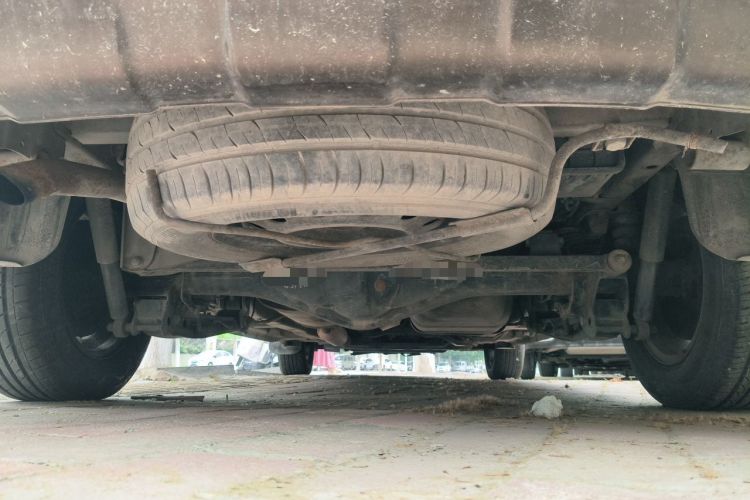 Used Wuling Hongguang 2014 1.5L S Standard Version Chassis Rear
