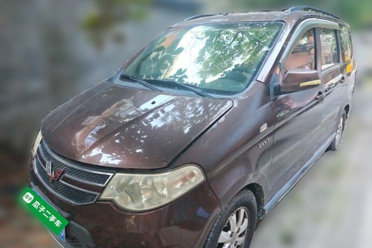 Gebrauchter Wuling Hongguang 2014 1.5L S Comfort Model Guazi used car, China used car export, Used car for sale, Used  cars, Cheapest cars for sale