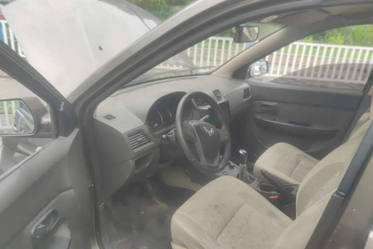 Used Wuling Hongguang 2014 1.5L S Standard Version Driver Seat