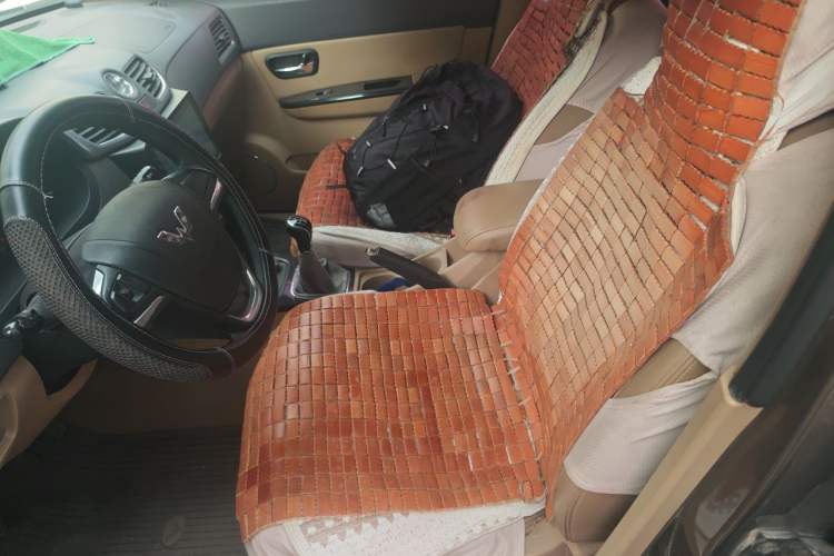 Used Wuling Hongguang 2014 1.5L S Luxury Model Driver Seat