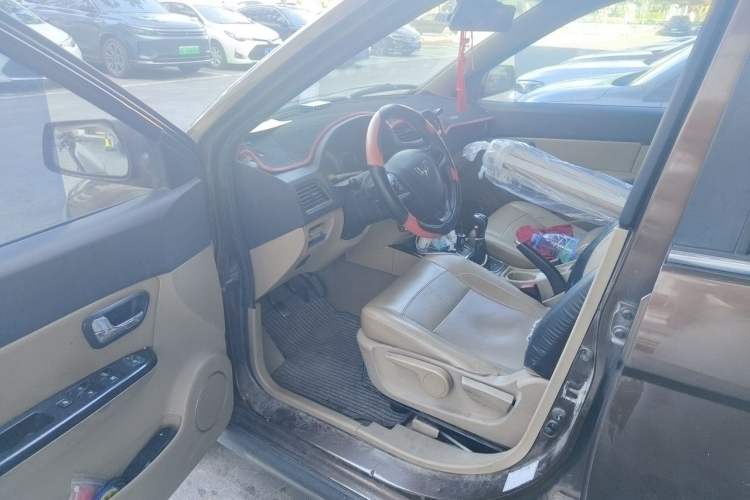 Used Wuling Hongguang 2014 1.5L S Luxury Model Driver Seat