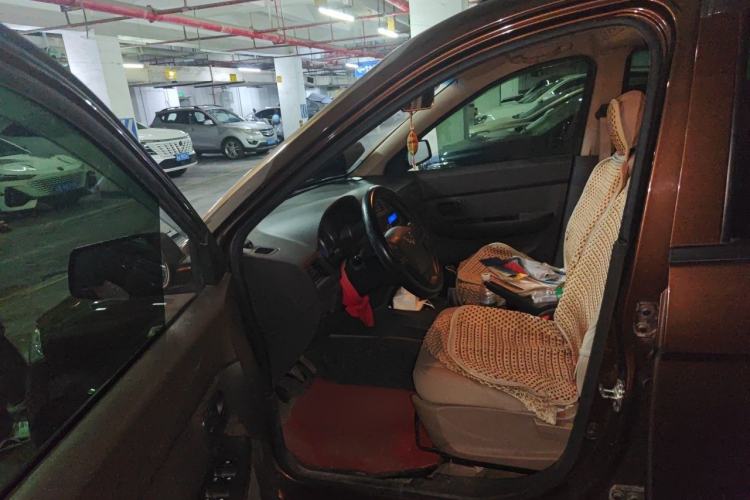 Used Wuling Hongguang 2014 1.5L S Standard Version Driver Seat