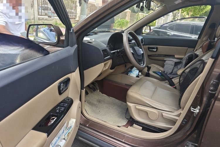 Used Wuling Hongguang 2014 1.5L S Comfort Model Driver Seat