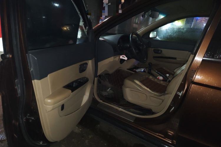 Used Wuling Hongguang 2014 1.5L S Luxury Model Driver Seat