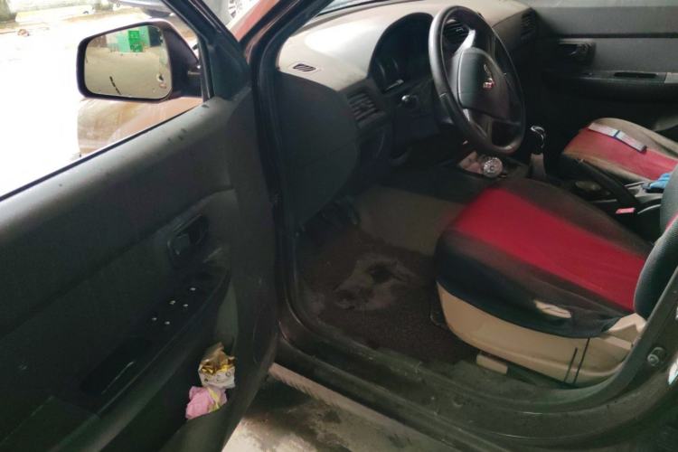 Used Wuling Hongguang 2014 1.5L S Standard Version Driver Seat