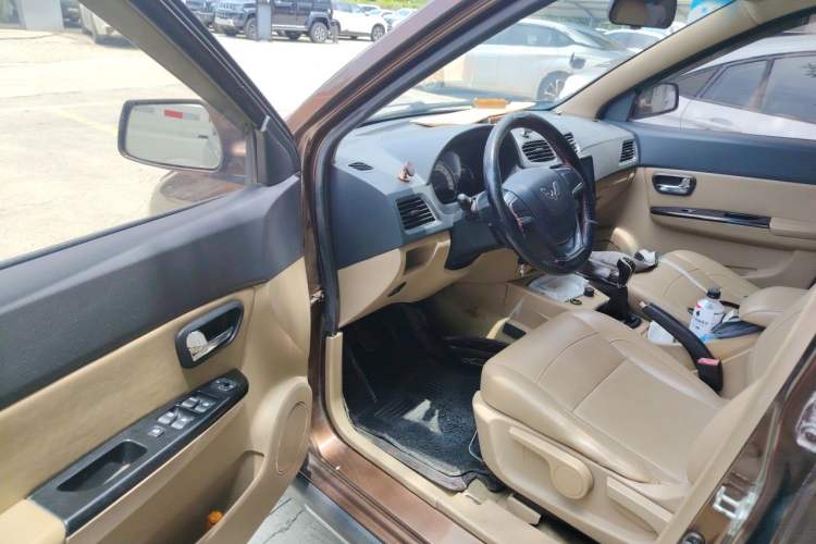 Used Wuling Hongguang 2014 1.5L S Comfort Model Driver Seat