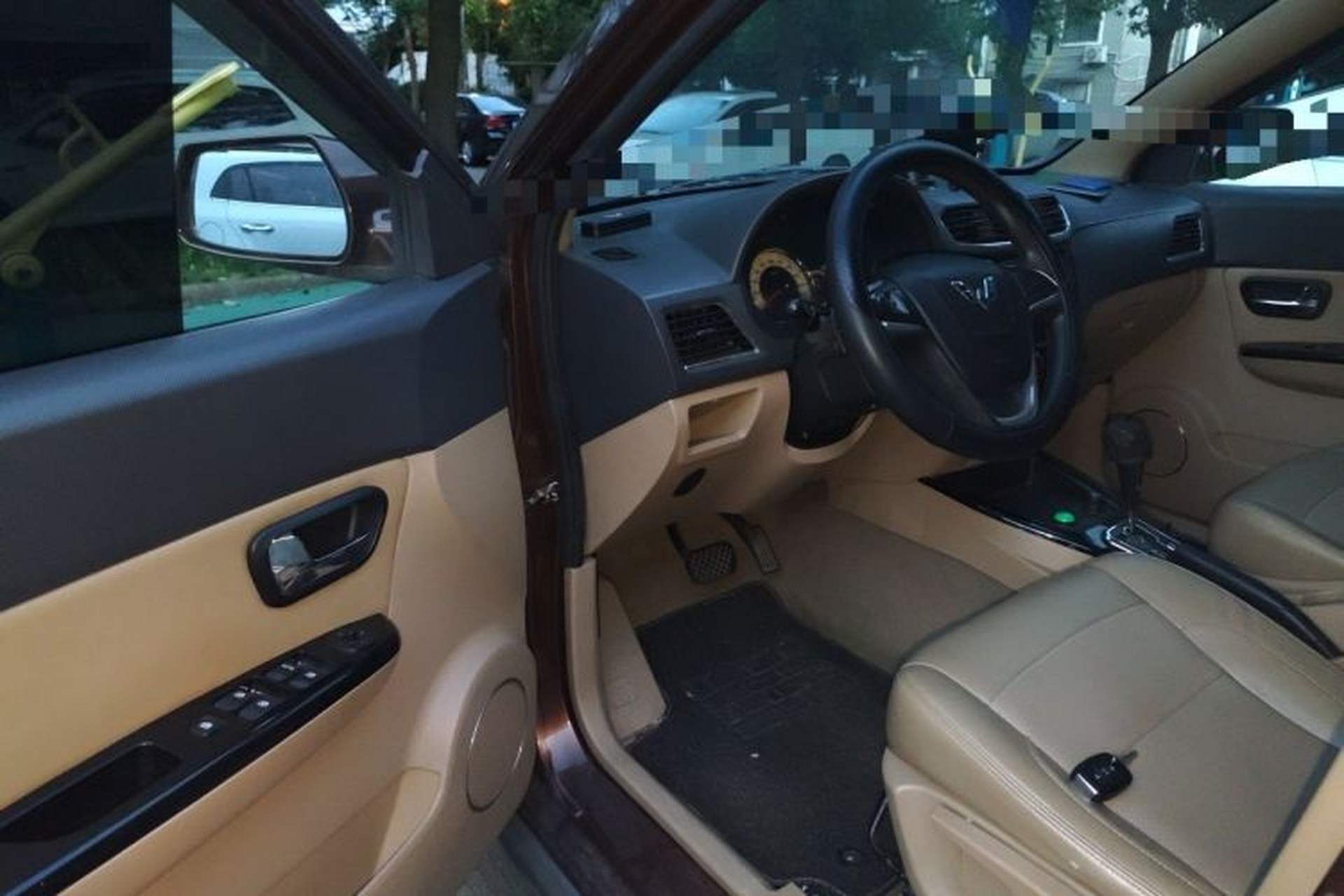 Used Wuling Hongguang 2014 1.5L S Automatic Luxury Model Driver Seat