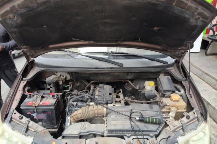 Used Wuling Hongguang 2014 1.5L S Standard Version Engine Bay