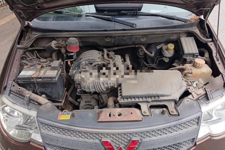 Used Wuling Hongguang 2014 1.2L Base Model China IV Engine Bay