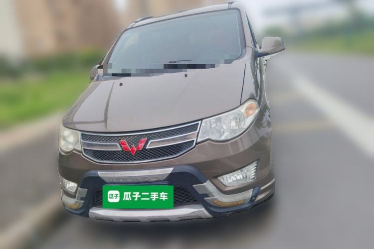 Used Wuling Hongguang 2014 1.5L S Standard Version Exterior 1