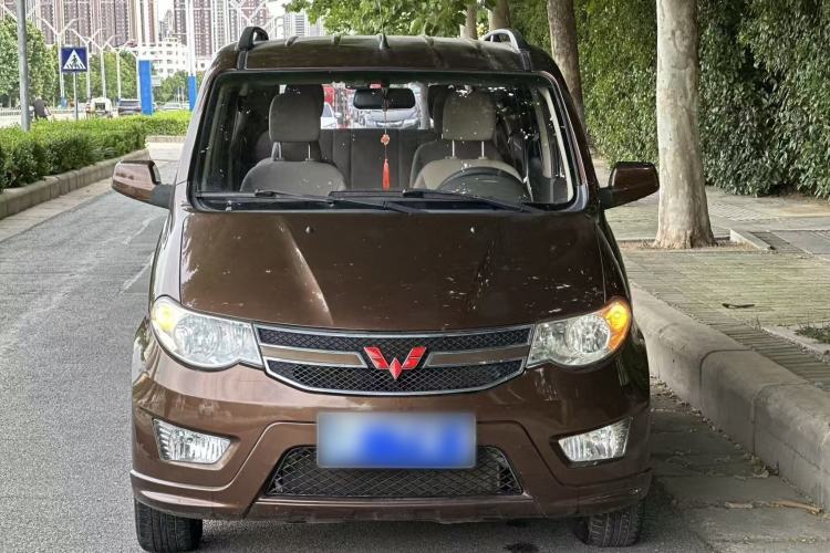 Used Wuling Hongguang 2014 1.5L S Standard Version Exterior 1